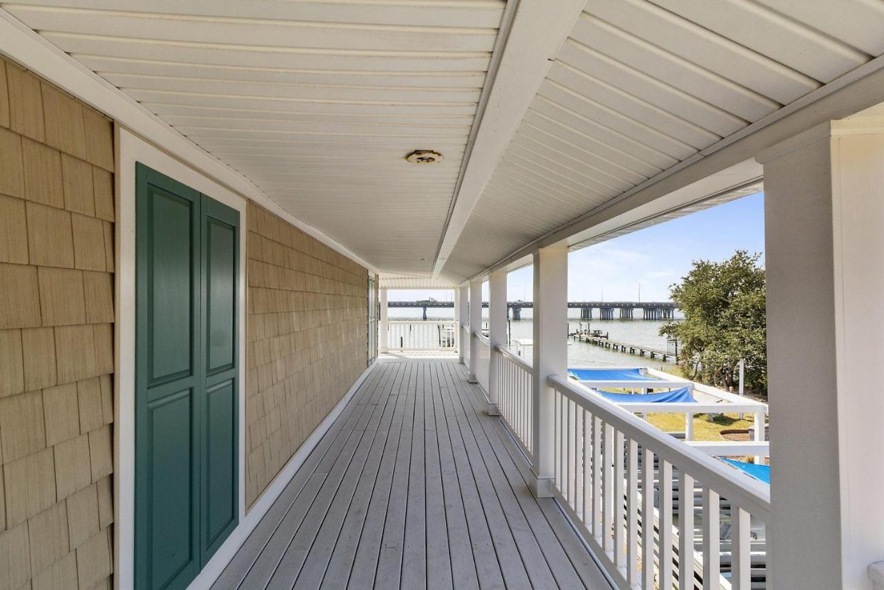 Water Front Delight On The Bay Home Норфолк Экстерьер фото